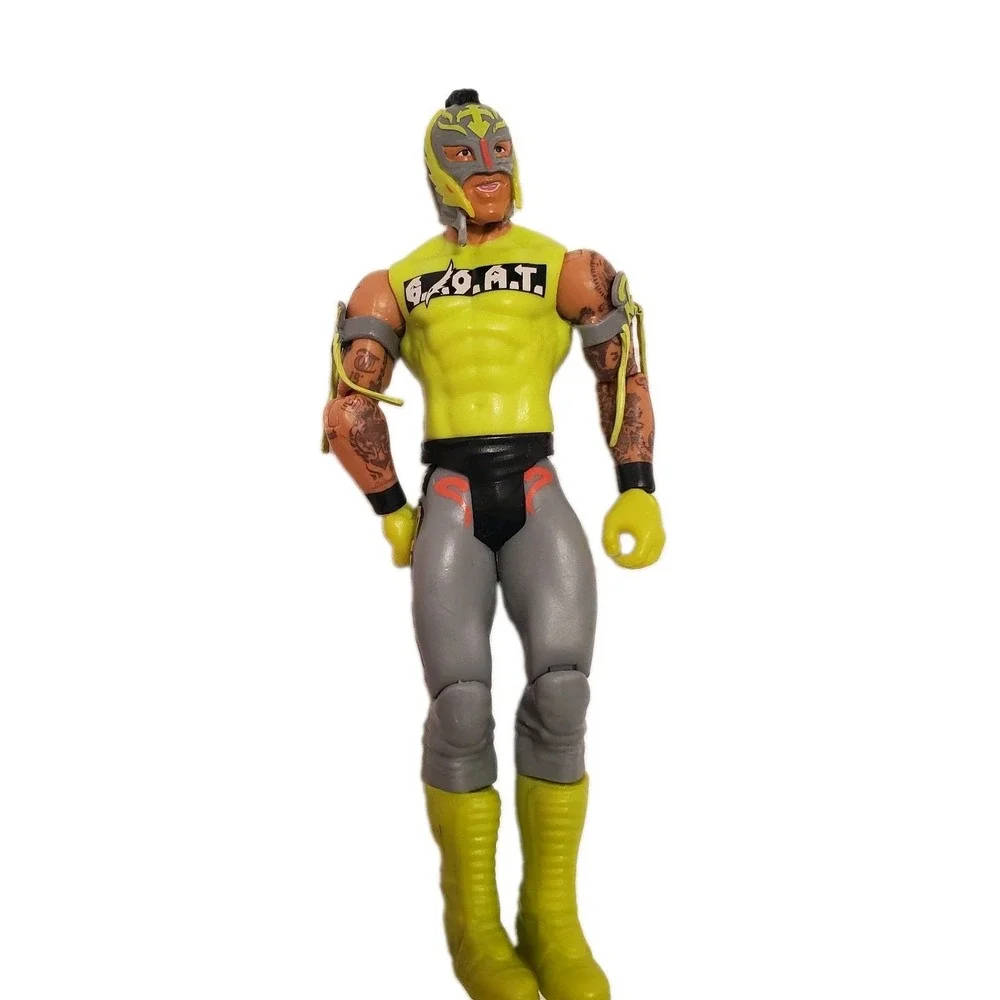 WWE Series #124 REY MYSTERIO 6